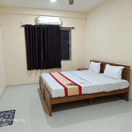 Premier Inn Lodge Mangalore Bagian luar foto