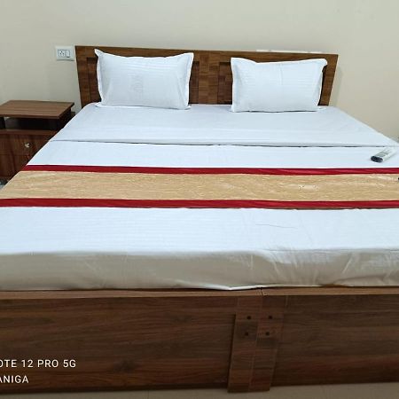 Premier Inn Lodge Mangalore Bagian luar foto
