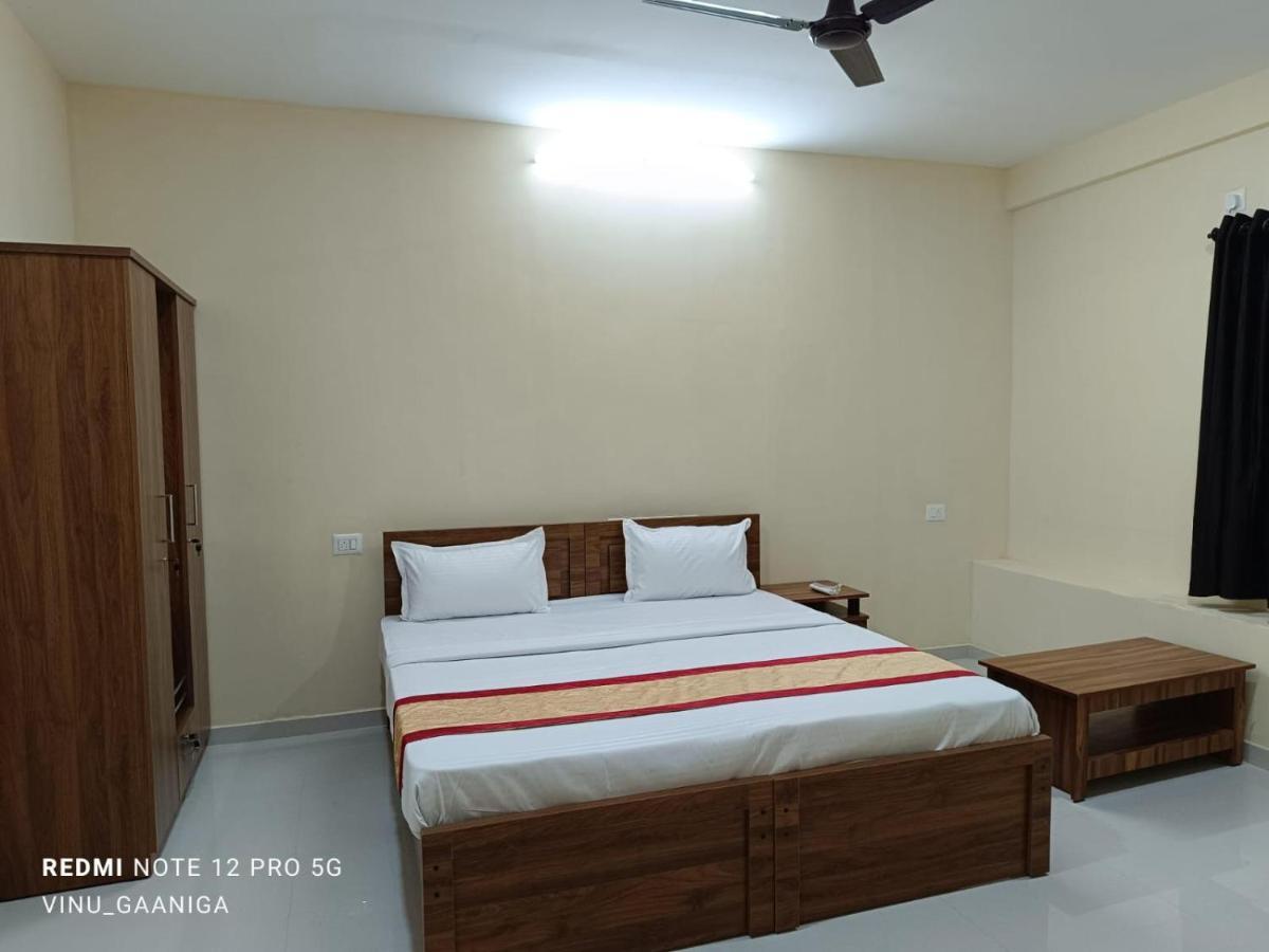 Premier Inn Lodge Mangalore Bagian luar foto