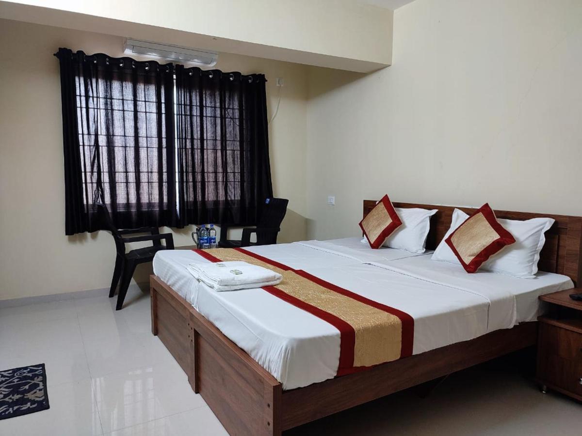 Premier Inn Lodge Mangalore Bagian luar foto
